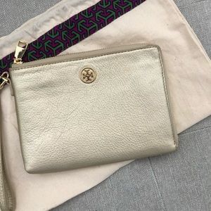 Tory Burch Wristlet NWOT